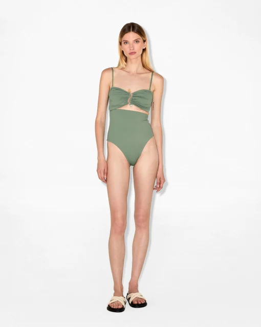 JUSTINE ONE PIECE